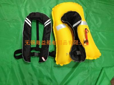 气胀式救生衣